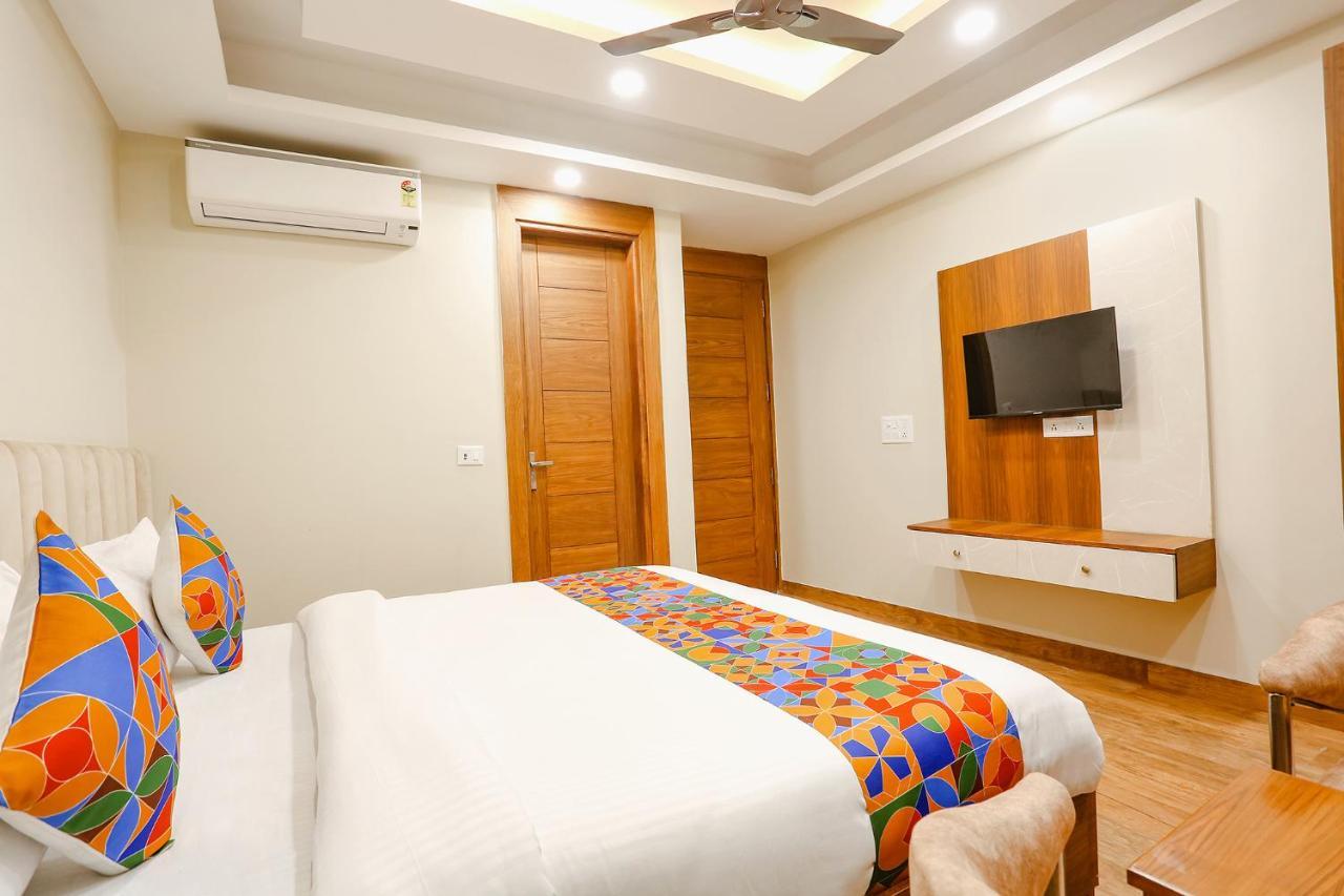 Fabhotel Raahi Retreat Gurgaon Buitenkant foto