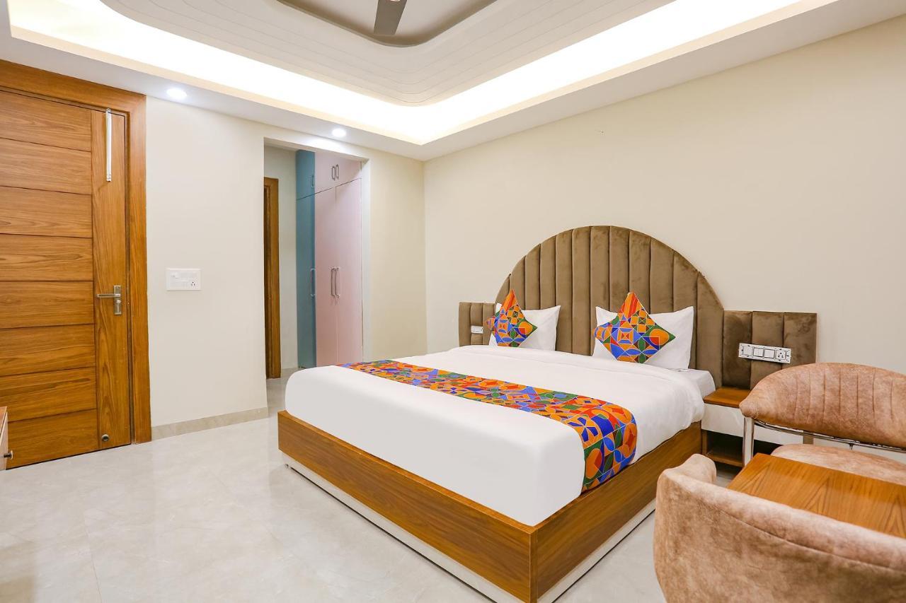 Fabhotel Raahi Retreat Gurgaon Buitenkant foto