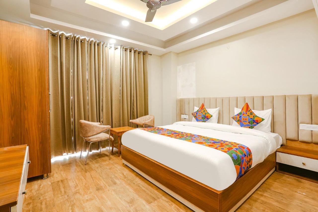 Fabhotel Raahi Retreat Gurgaon Buitenkant foto
